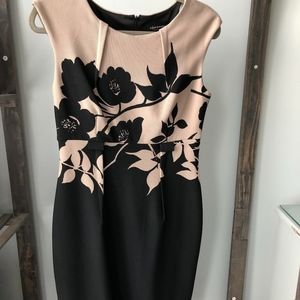 Beige/Black Floral Formal Knee-Length Dress